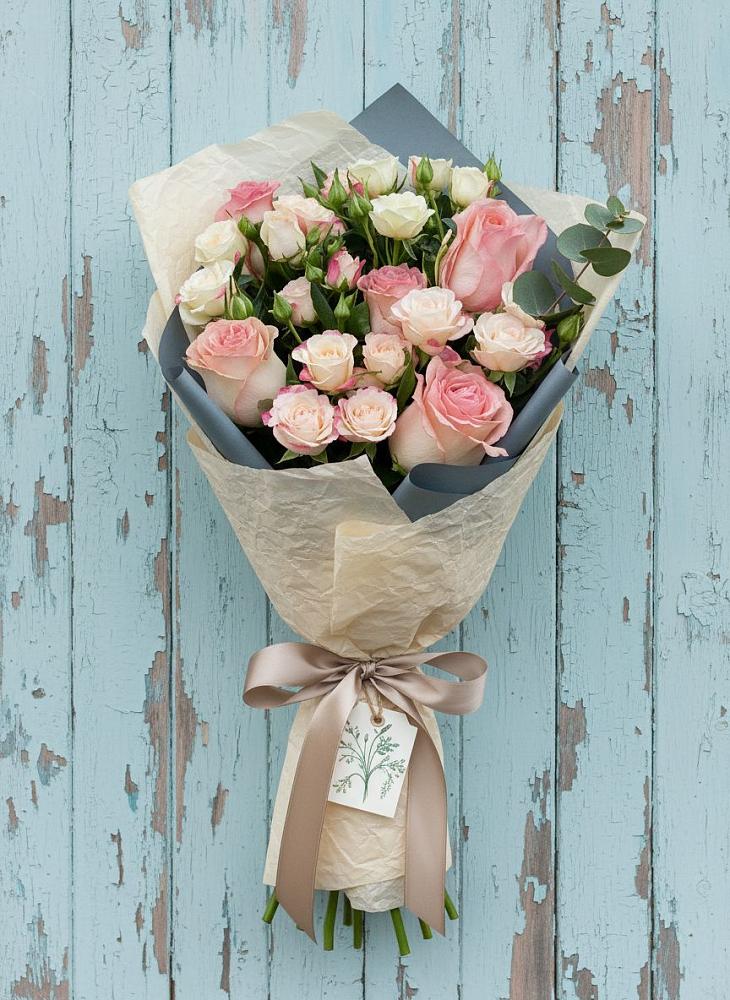 Букет цветов из: Розы в Еманжелинка