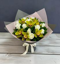 Букет цветов из:  Орхидеи и Розы в Еманжелинка