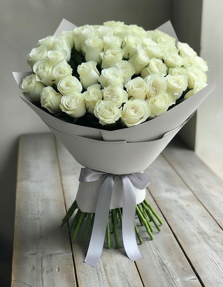 Букет 35 Белых роз в Еманжелинка