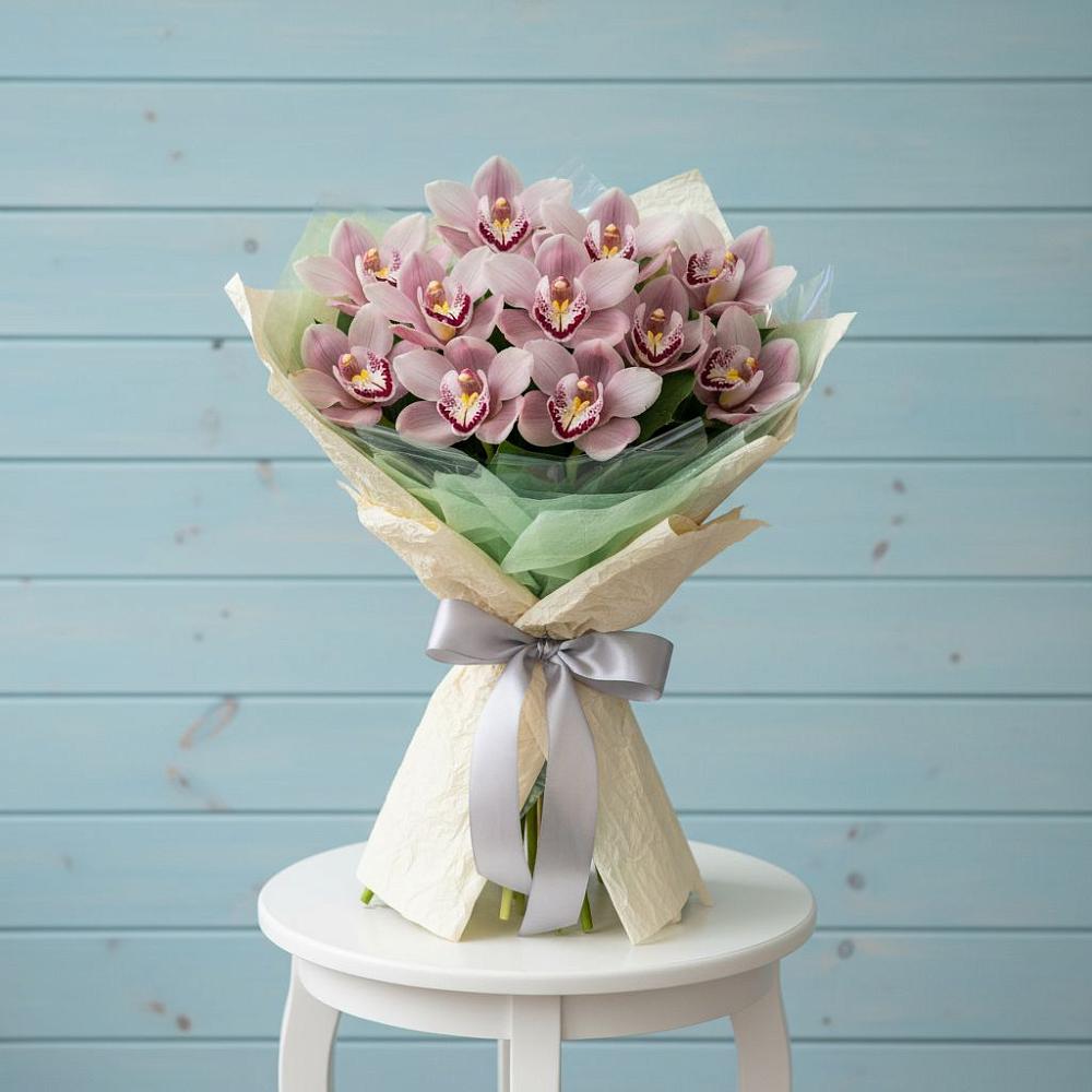 Букет цветов из: Орхидеи и Розы в Еманжелинка