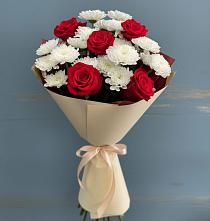 Букет цветов из:  Розы и Хризантемы в Еманжелинка
