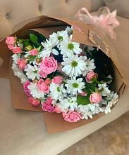 Букет цветов из:  Розы и Хризантемы в Еманжелинка