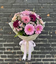 Букет цветов из:  Герберы и Хризантемы в Еманжелинка