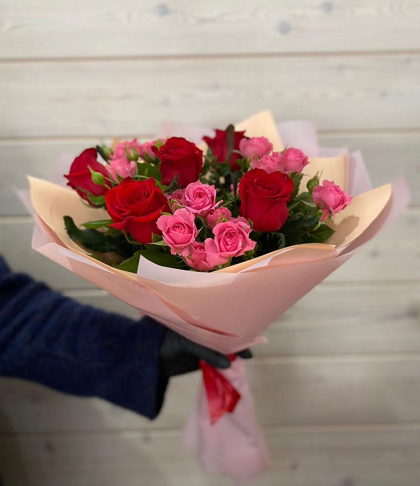 Букет цветов из: Розы в Еманжелинка